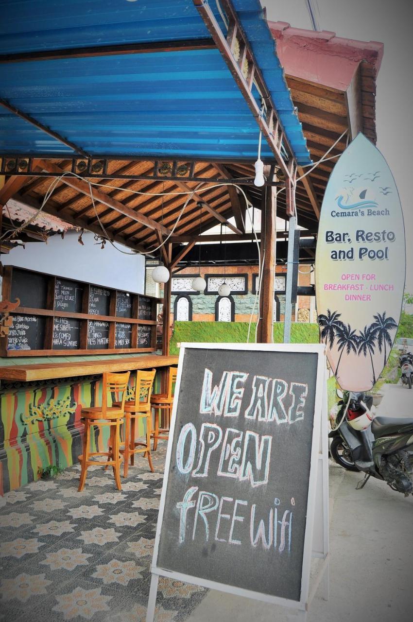 Cemara'S Beach Homestay Batununggul Exterior photo
